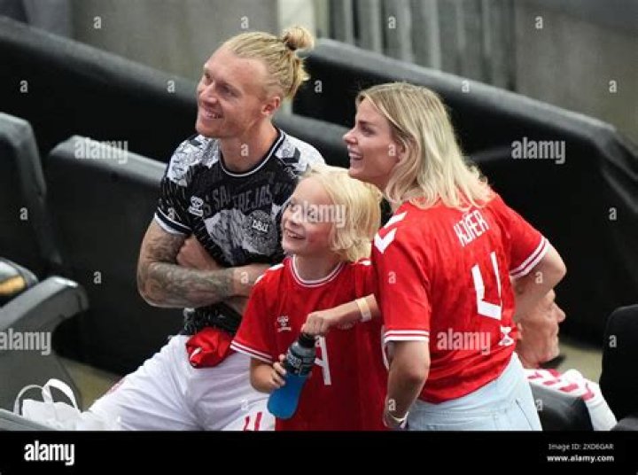 How Old Is Elina Gollert? Age And Everything To Know About Simon Kjaer Wife