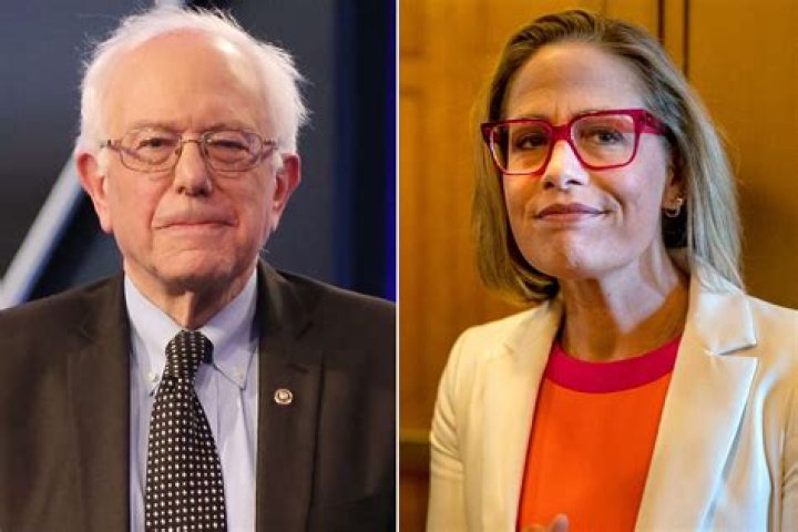 
Progressive Independent Bernie Sanders Attributes Kyrsten Sinema’s Party Switch to ‘Political Aspirations’ 