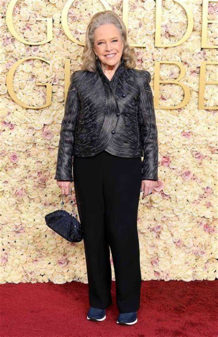RAZ0RFIST Height, Weight, Net Worth, Age, Birthday, Wikipedia, Who, Instagram, Biography