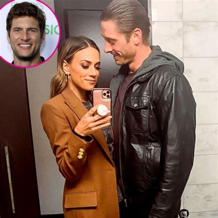 
Who is Jana Kramer’s ex-boyfriend, Ian Schinelli? 